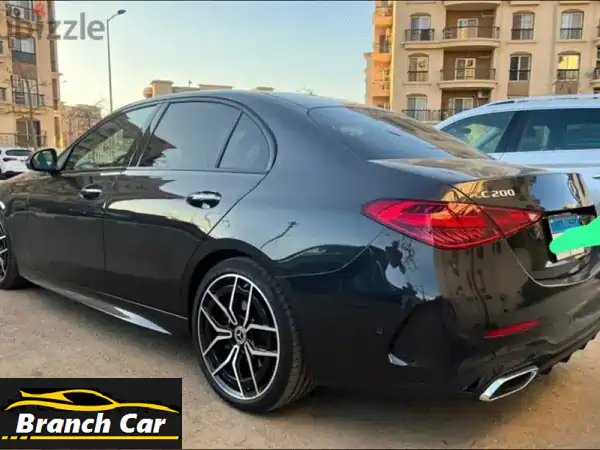 مرسيدس بنز C200 2024 AMG Premium Plus - تجربة قيادة فاخرة لا تُضاهى!