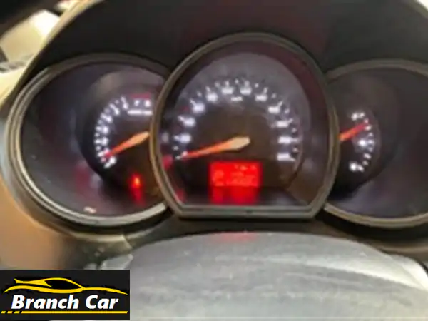 كيا ريو هاتشباك 203 خليجي - بحالة ممتازة! (عداد 9,000 كم)