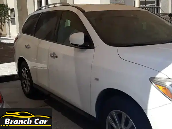 نيسان باثفايندر 2015 (AWD) عائلية بحالة ممتازة -  استمارة حتى 2026!