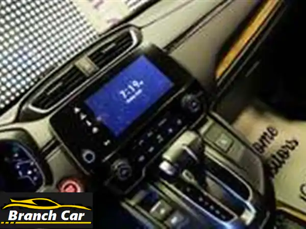 هوندا سي ار في 2022 فئة Premium