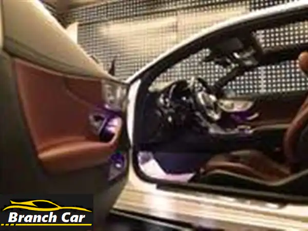 مرسيدس بنز سي 3002020 فئة AMG