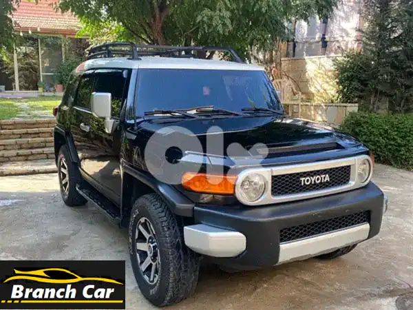 تويوتا FJ Cruiser 2008 أسود - رحلة مغامراتك تبدأ من هنا!