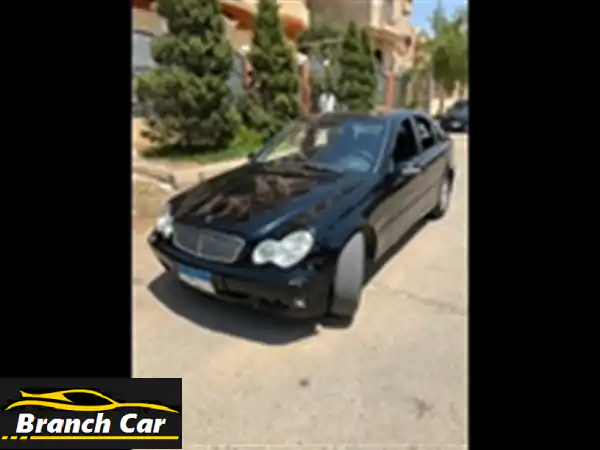 مرسيدس 180 C Class صالون - بحالة ممتازة! فرصة لا تُفوّت في...