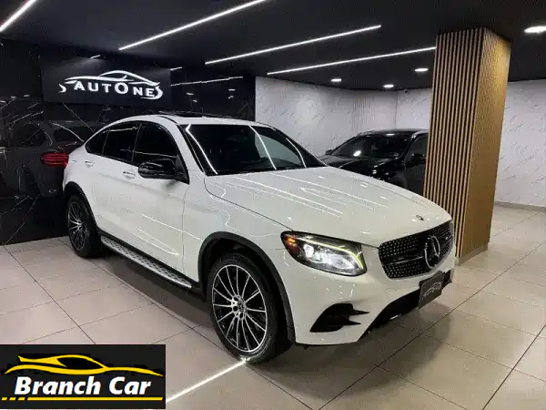2018 MercedesBenz GLC 300 Coupe 4 Matic AMG kit (CLEANCARFAX)