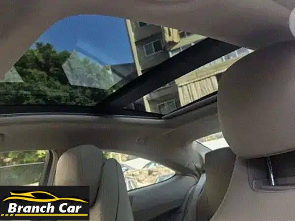 مرسيدس C-Class 2013 بيضاء - فاخرة، نظيفة، ومجهزة...