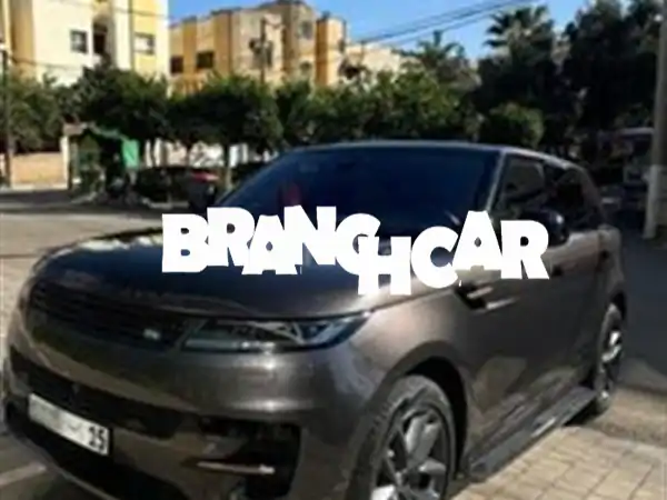 رينج روفر سبورت 2023 الجديدة كلياً: رحلة فخامة لا تُنسى!