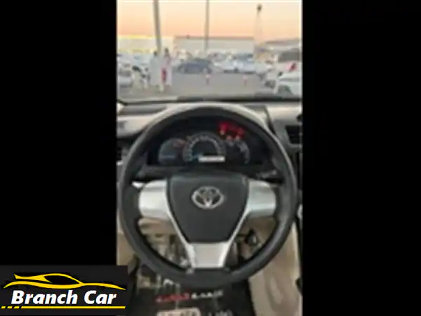 تويوتا كامري 2015 فل كامل - كأنها جديدة! (7000 كم فقط!)
