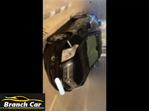 كاديلاك SRX 2012: تجربة قيادة فاخرة تتجاوز حدودك!