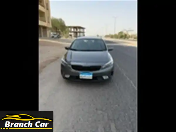 كيا سيراتو 2018 بحالة ممتازة! فبريكة بالكامل + إضافات!