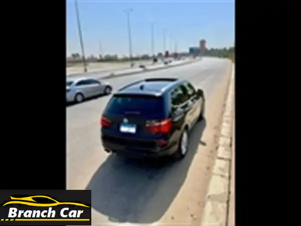 بي إم دبليو X3 2015 - فاخرة، رياضية، وعملية! (سعر مميز)