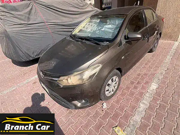 تويوتا يارس 2015 بحالة ممتازة - فرصة لا تُفوّت!