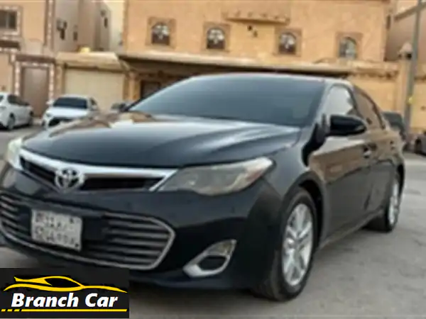 تويوتا أفالون 2013 بحالة ممتازة -  استمتع بقيادة...