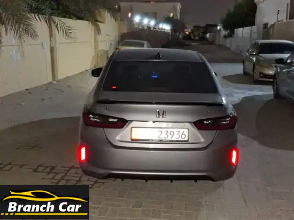 هوندا سيتي 2023 ✨ جديدة كأنها خرجت من الصالة! (فقط 26,000 كم)