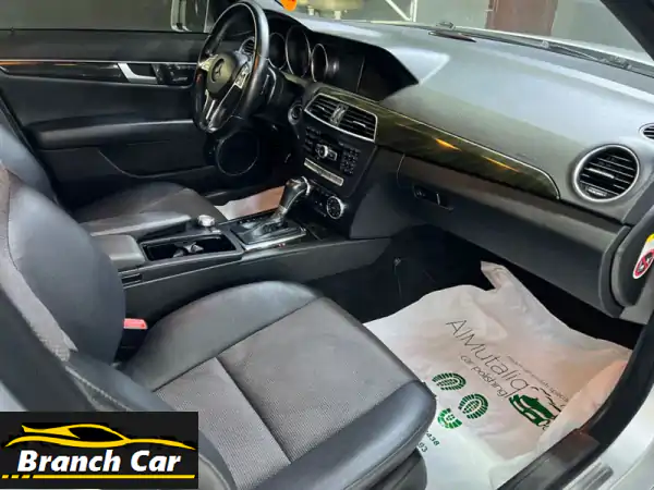 مرسيدس C350 بحالة ممتازة - فرصة لا تُفوّت!