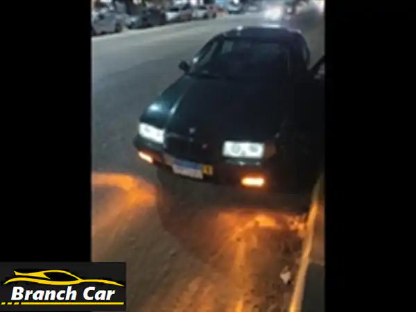 BMW 316 (1994) - كلاسيكية أنيقة، حالة ممتازة! فرصة لا تُفوّت!