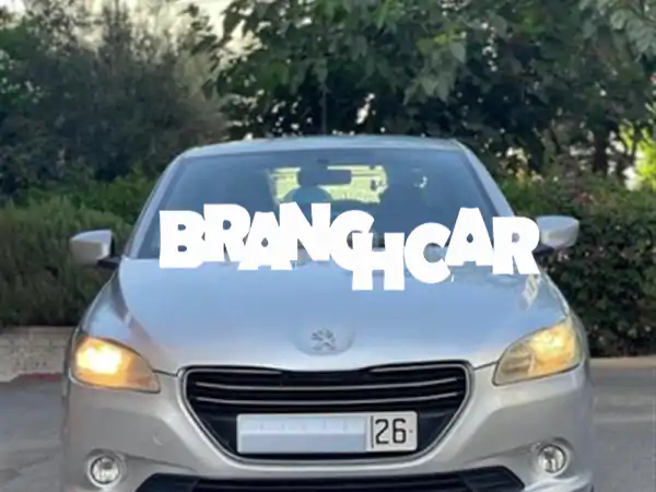 بيجو 301 موديل 2015 بحالة ممتازة - فرصة لا تُفوّت!