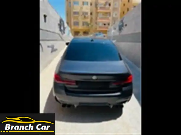 بي ام دبليو 520i 2018 معدّلة - تجربة قيادة لا تُضاهى!