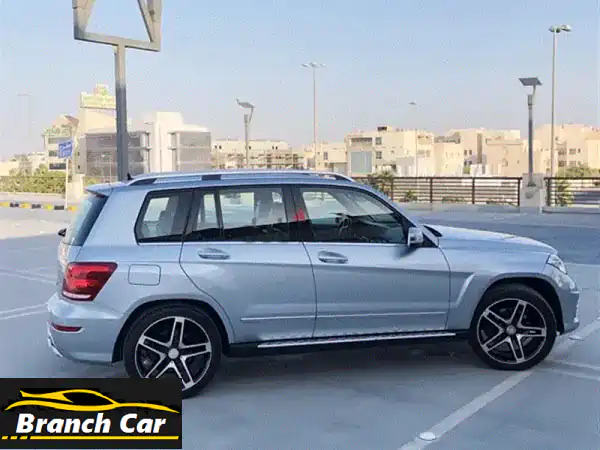 مرسيدس بنز GLK250 2014 - بحالة ممتازة! (وكالة البحرين)