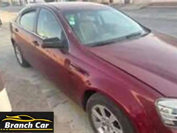 شيفروليه كابريس 2009 حمراء - بحالة ممتازة - الرياض - 17...