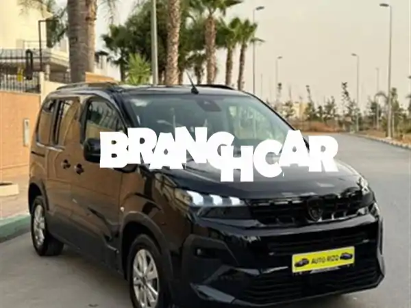 بيجو ريفتر 2025 - ديزل يدوية، بحالة ممتازة، رباط