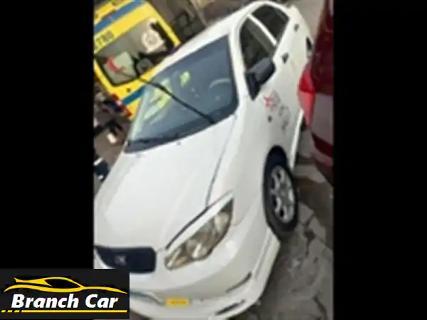 بي واي دي F32011 بحالة ممتازة! فرصة لا تُفوّت!