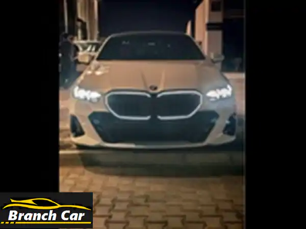 بي إم دبليو 520i 2025 - كالجديدة! 16 ألف كم فقط!