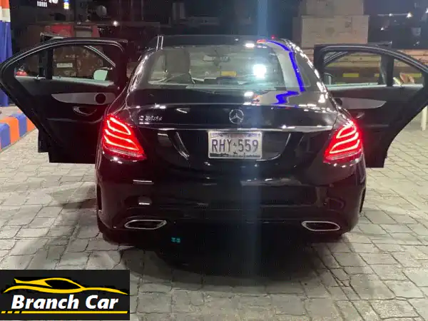 مرسيدس بنز C-Class 2018 وكالة -  فرصة ذهبية!  (جنوط AMG، ديكور AMG)