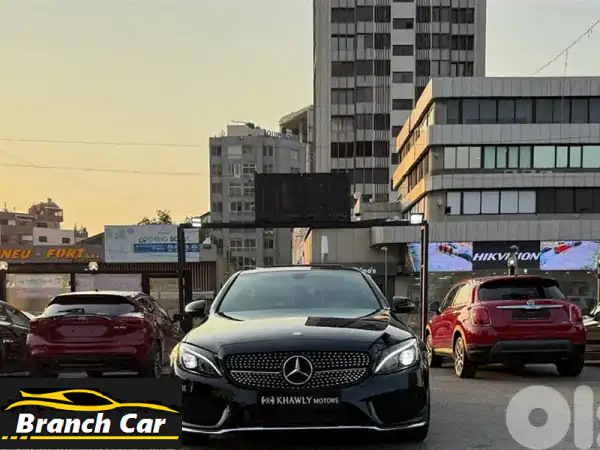 مرسيدس C300 2018 فل أوبشن بحالة ممتازة! (سعر مميز)