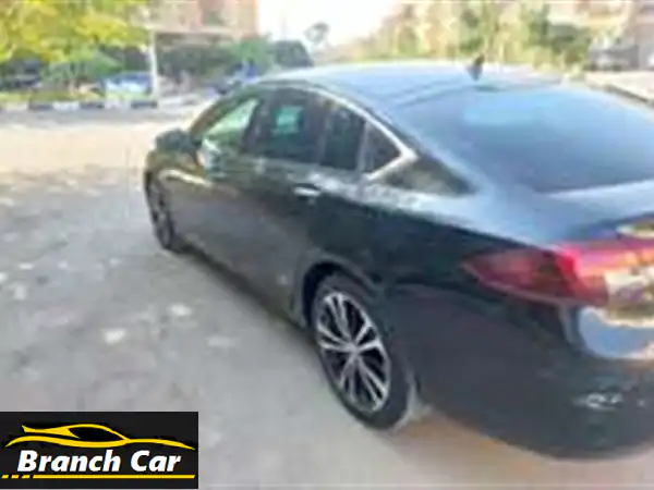 أوبل إنسجنيا هاي لاين 2013 - فرصة لا تُفوّت! صيانة توكيل، فبريكة، سعر مغرٍ