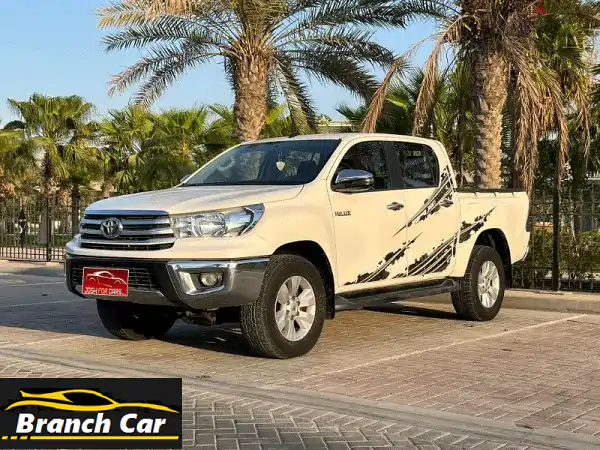 تويوتا هايلكس 2020 بحالة ممتازة -  سعر لا يقاوم! (قير أوتوماتيك، 4x4)