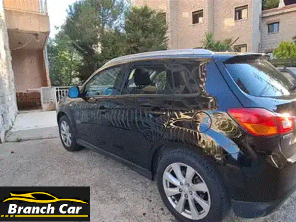 ميتسوبيشي أوتباك 2011 Limited - فاخرة ومُحافظ عليها! (9700$)