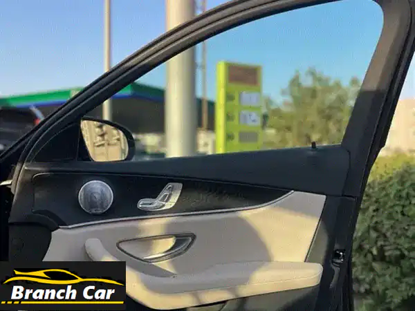 MercedesBenz E2002021