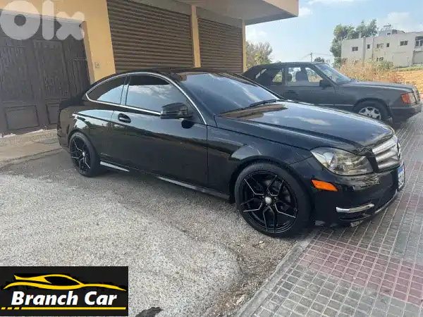 مرسيدس بنز C-Class كوبيه 2013 بحالة ممتازة - فرصة لا تُفوّت!