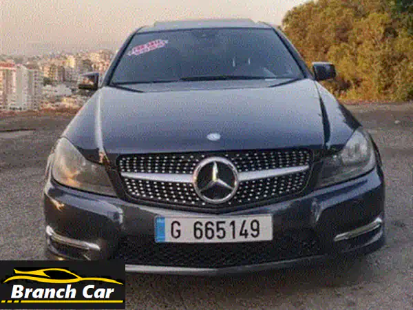 مرسيدس بنز C250 كوبيه 2012 - أنيقة، رياضية، وسعر لا يُقاوم!