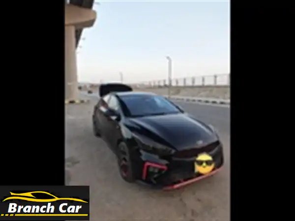 كيا سيراتو/جراند سيراتو 2021 - بحالة ممتازة! (عداد 125,000 كم)