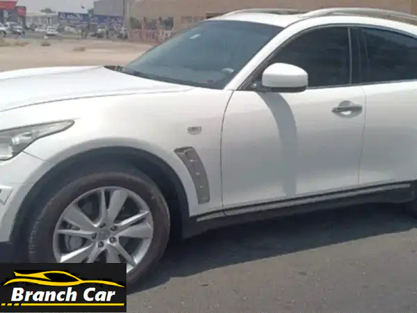 إنفينيتي QX70 2016 بيضاء - حالة ممتازة - 42,000 درهم فقط!