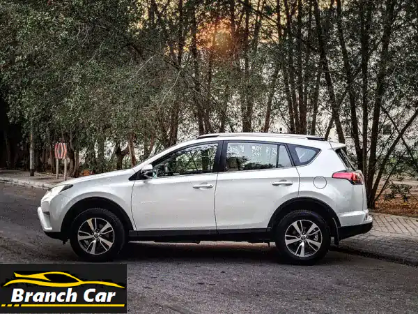 تويوتا RAV4 2018 بحالة ممتازة - مالك واحد - فرصة لا تُفوّت!