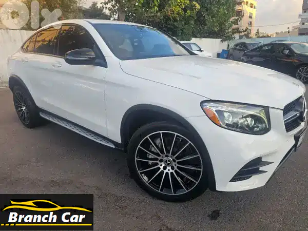 مرسيدس GLC 300 كوبيه AMG 2018 - بيضاء - بحالة ممتازة! (صيدا)