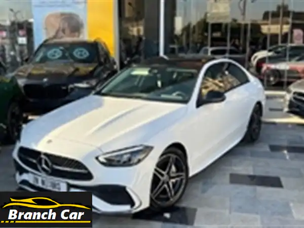 مرسيدس C-Class 2023 بحالة ممتازة - فرصة ذهبية بالتجمع الخامس!
