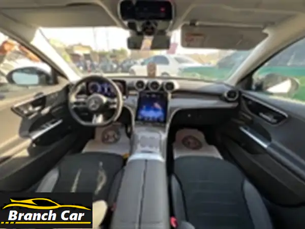مرسيدس C-Class 2023 بحالة ممتازة - فرصة ذهبية بالتجمع الخامس!