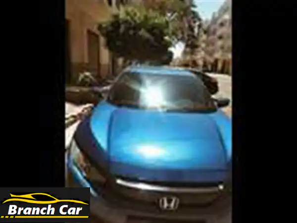 هوندا سيفيك هاتشباك CVT 2023 - فابريكة بالكامل! فرصة ذهبية!
