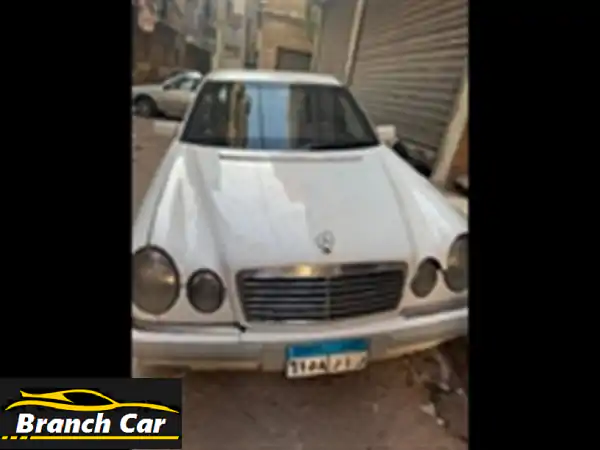 مرسيدس E200 موديل مميز للبيع - فرصة لا تُفوّت!