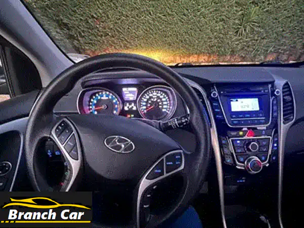هيونداي إلنترا GT 2016 - بحالة ممتازة! اقتصادية في...
