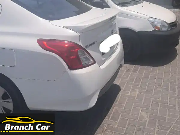 🚗 نيسان بيضاء 2016 ✨ بحالة ممتازة! أول يد!  فرصة لا تُفوّت!