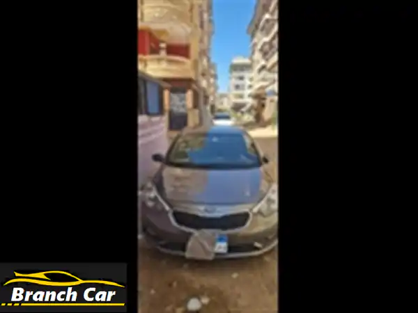 كيا سيراتو 2016 - تحفة فنية بحالة ممتازة! (رخصة 3 سنوات)