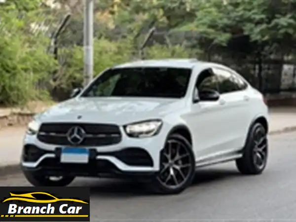 مرسيدس GLC 300 كوبيه 2022 بحالة ممتازة - زيرو تقريبًا!...