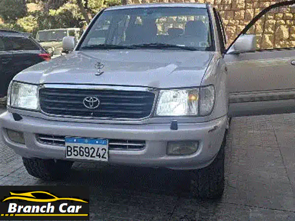 تويوتا لاند كروزر 1999 V8: أسطورة الدفع الرباعي...