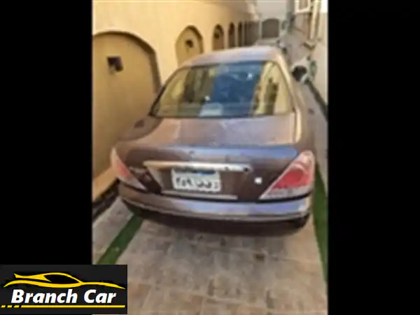 نيسان صني 2014 بحالة ممتازة! فابريكا وجنوط رياضية