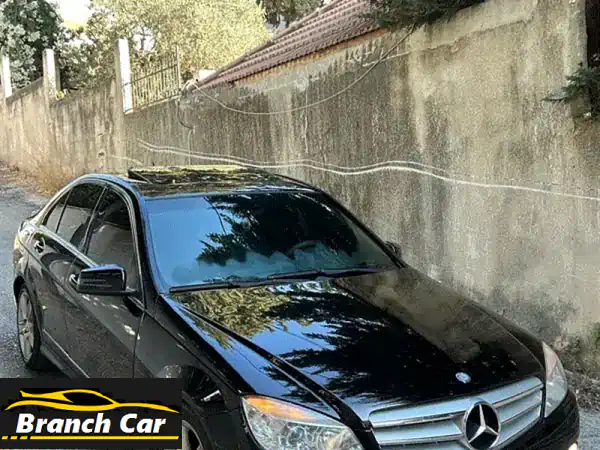 مرسيدس بنز C-Class 2010 بحالة ممتازة - فرصة لا تُفوّت!