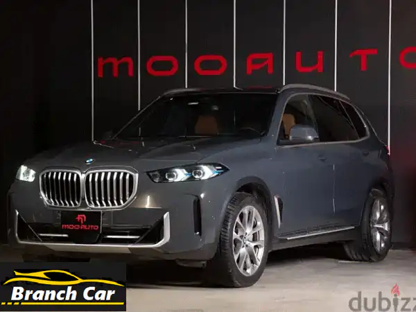 BMW X5 2025 -  فخامة ألمانية بحالة ممتازة، ضمان 3 سنوات!